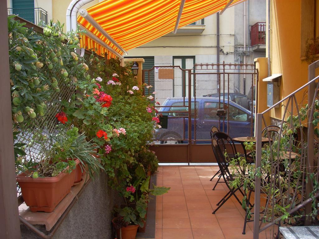 Bed and Breakfast Eurelios Adrano Exterior foto